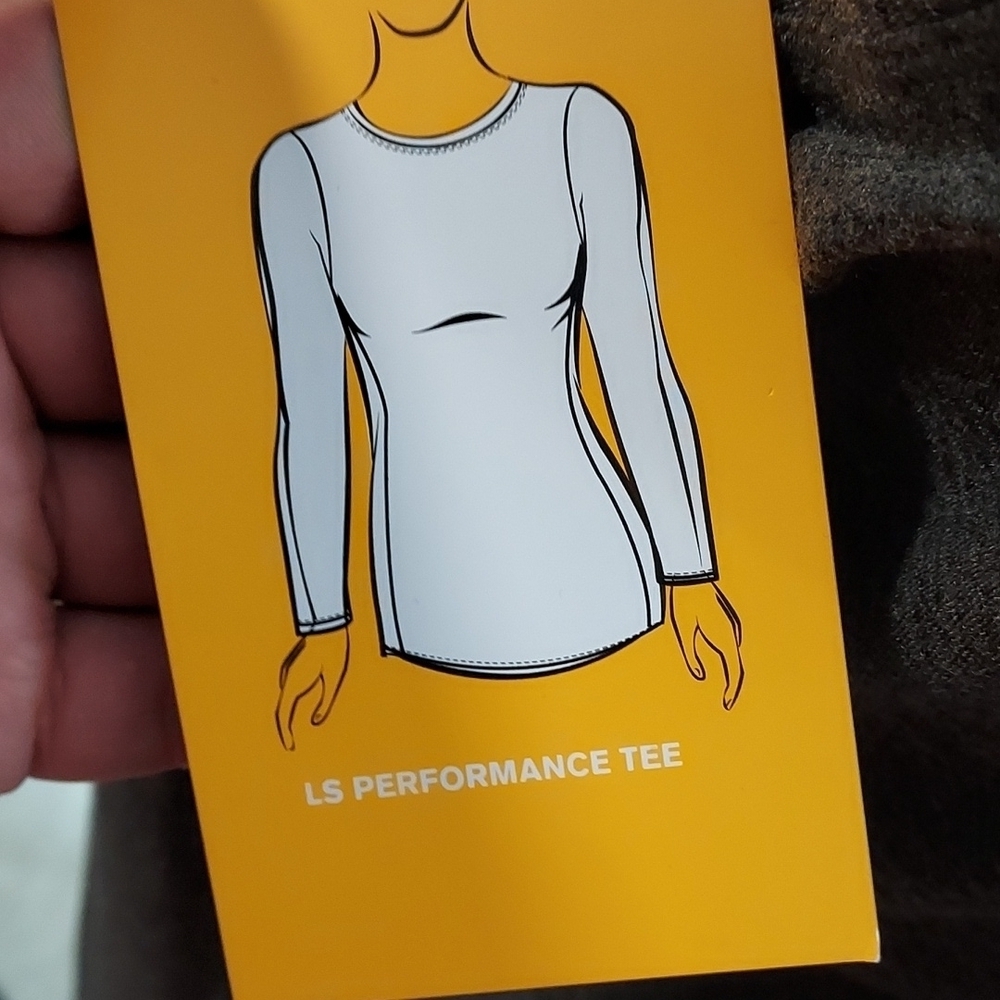 Avia performance tee size M 8-10 new with tag - Picture 12 of 16